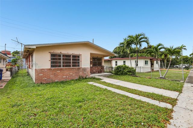 4756 SW 7th St, Miami, FL 33134