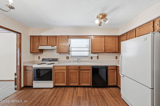 5261 HOOF PRINT Drive N, Jacksonville, FL 32257
