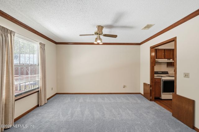5261 HOOF PRINT Drive N, Jacksonville, FL 32257