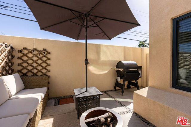 2931 Exposition Place 1, Los Angeles, CA 90018