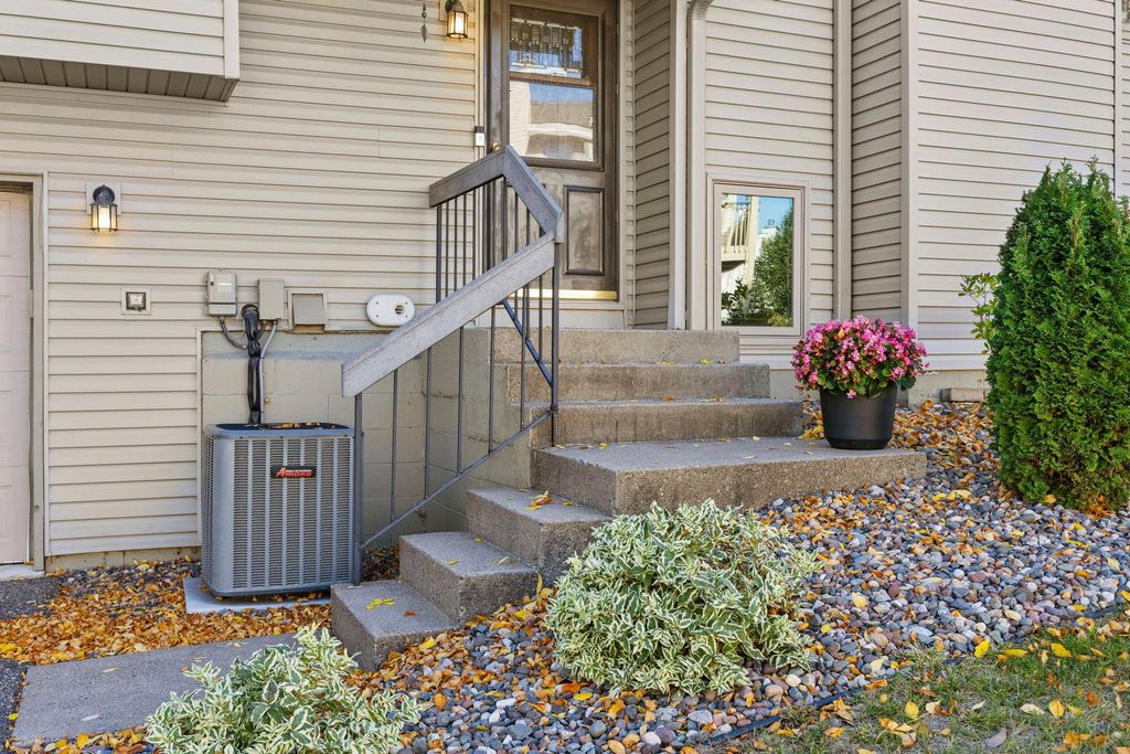4146 Goldenrod Lane N, Plymouth, MN 55441 — photo 3