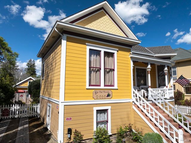 2010 1st St, Napa, CA 94559