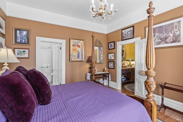 2010 1st St, Napa, CA 94559