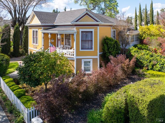 2010 1st St, Napa, CA 94559