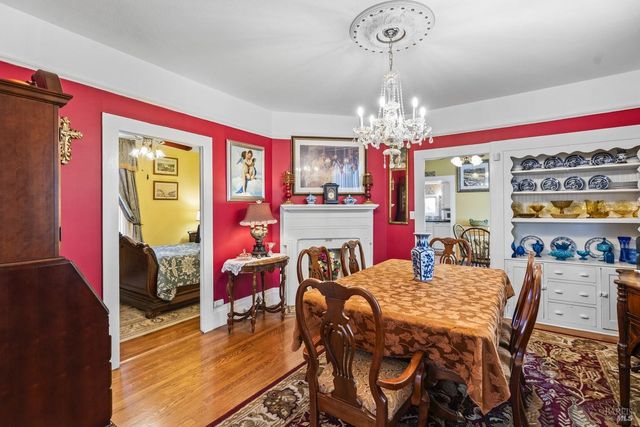 2010 1st St, Napa, CA 94559