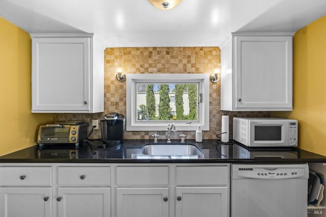 2010 1st St, Napa, CA 94559