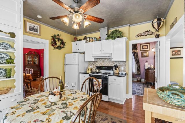 2010 1st St, Napa, CA 94559