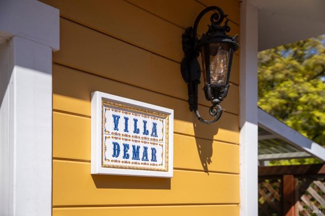 2010 1st St, Napa, CA 94559