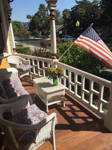 2010 1st St, Napa, CA 94559