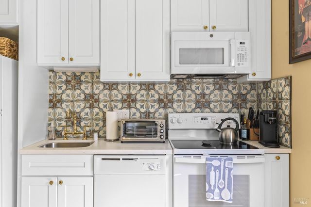 2010 1st St, Napa, CA 94559