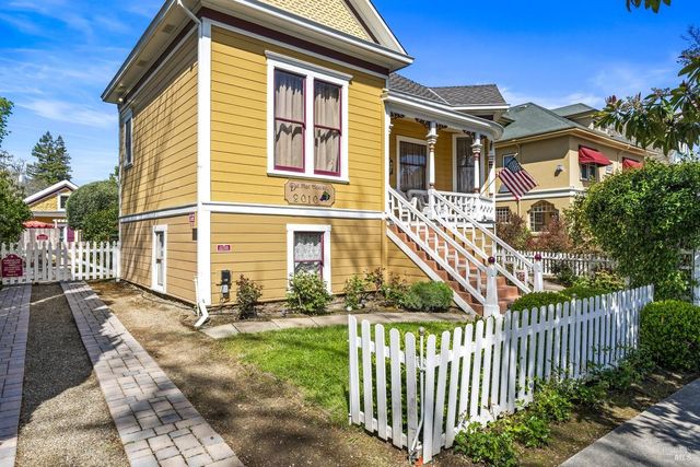 2010 1st St, Napa, CA 94559