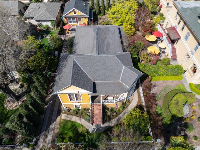 2010 1st St, Napa, CA 94559