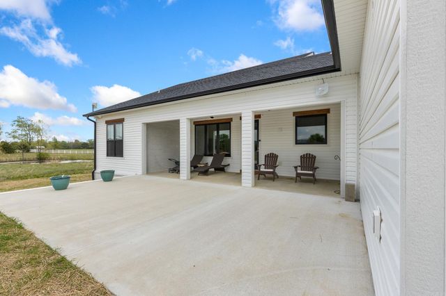 10046 Highway 206 W, Harrison, AR 72601