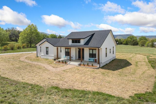 10046 Highway 206 W, Harrison, AR 72601