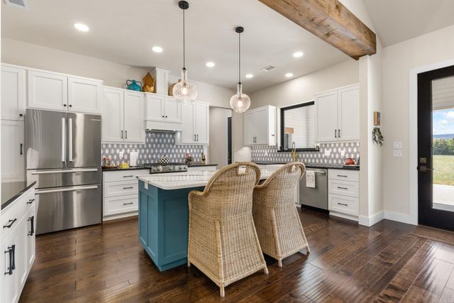 10046 Highway 206 W, Harrison, AR 72601