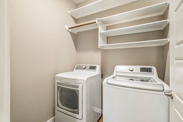 177 Mokulua LN, Bastrop, TX 78602