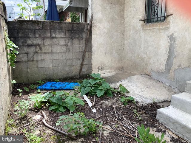 1237 S 23RD ST, Philadelphia, PA 19146