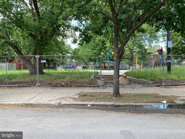 1237 S 23RD ST, Philadelphia, PA 19146