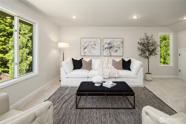 15046 SE 65th Street, Bellevue, WA 98006