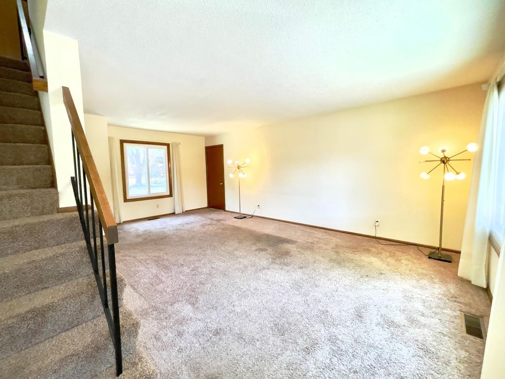 3235 Hamlet Drive, Woodbury, MN 55125 — photo 4