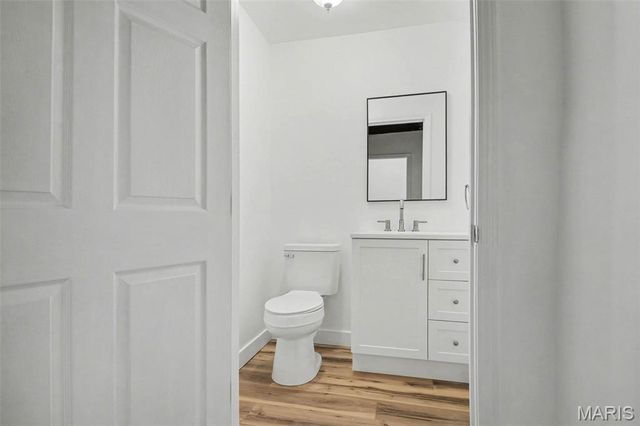 5011 Alaska Avenue, St Louis, MO 63111