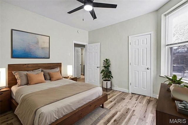 5011 Alaska Avenue, St Louis, MO 63111