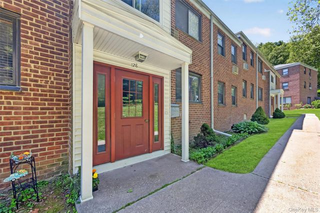 128 Virginia Road B, White Plains, NY 10603