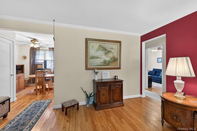 128 Virginia Road B, White Plains, NY 10603