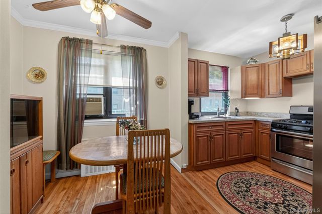 128 Virginia Road B, White Plains, NY 10603