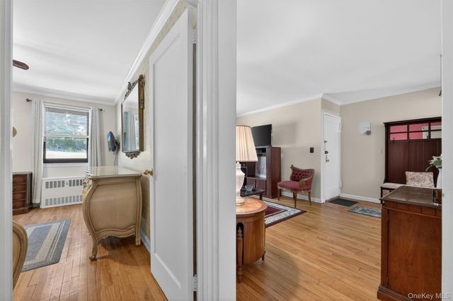 128 Virginia Road B, White Plains, NY 10603