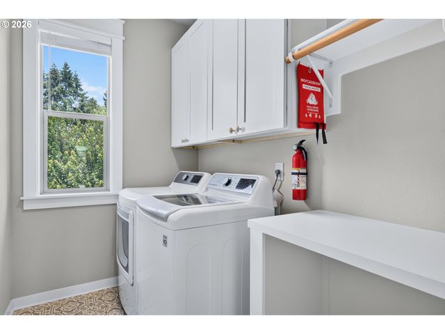 28565 Sw MCGRAW Ave, Wilsonville, OR 97070