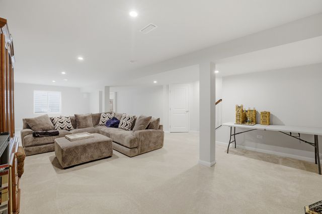 7232 Great Northern Trail, Union, IL 60180