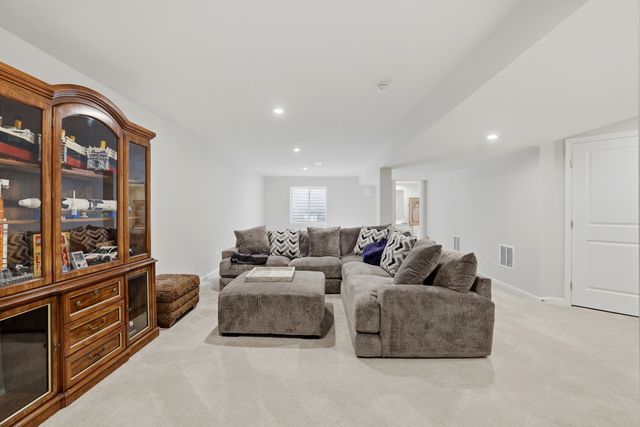 7232 Great Northern Trail, Union, IL 60180