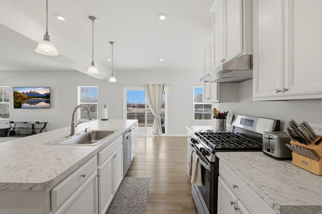 7232 Great Northern Trail, Union, IL 60180