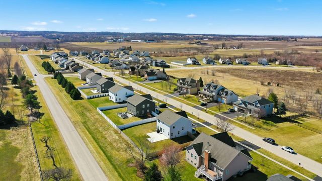 7232 Great Northern Trail, Union, IL 60180