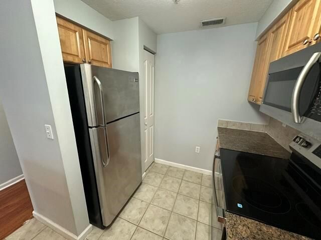 2036 Alta Meadows Lane 1403, Delray Beach, FL 33444