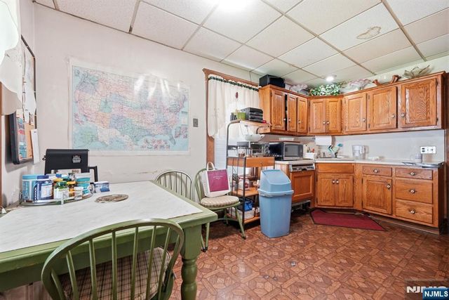 26 Grove Street, Rutherford, NJ 07070