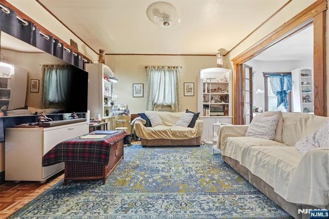 26 Grove Street, Rutherford, NJ 07070