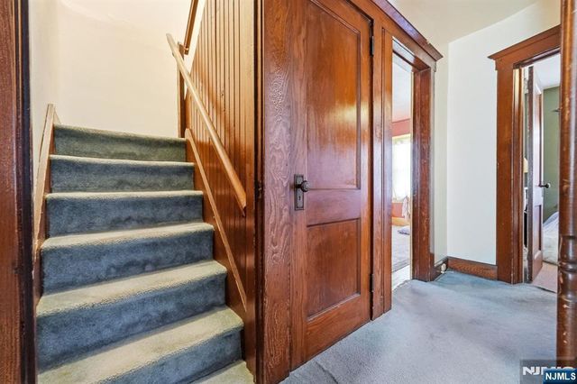 26 Grove Street, Rutherford, NJ 07070
