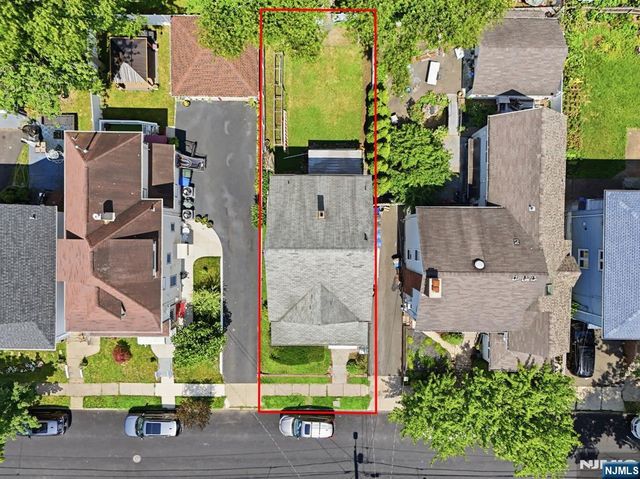 26 Grove Street, Rutherford, NJ 07070