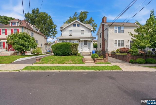 26 Grove Street, Rutherford, NJ 07070