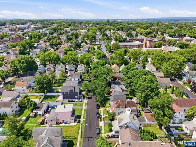 26 Grove Street, Rutherford, NJ 07070