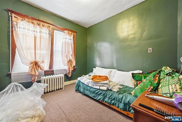 26 Grove Street, Rutherford, NJ 07070