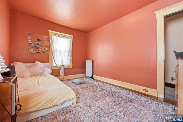 26 Grove Street, Rutherford, NJ 07070