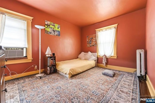 26 Grove Street, Rutherford, NJ 07070