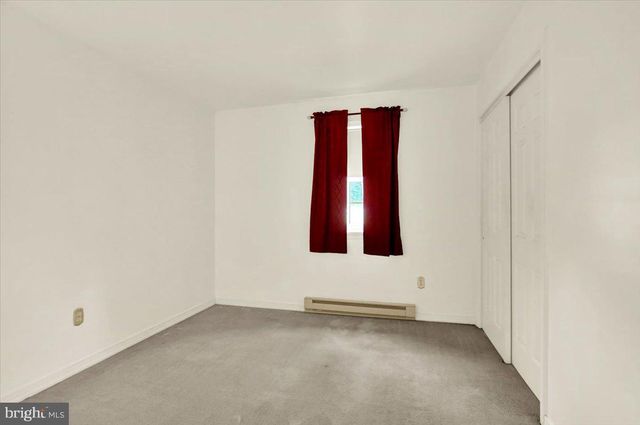 23 PLEVA DR, Fleetwood, PA 19522