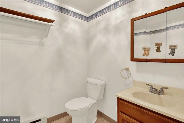 23 PLEVA DR, Fleetwood, PA 19522