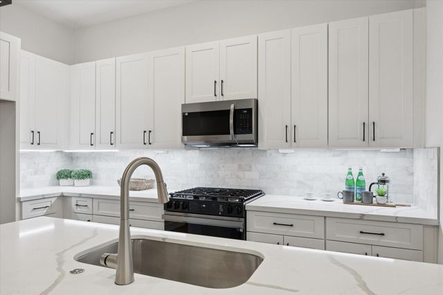 1850 W Tidwell Road, Houston, TX 77091