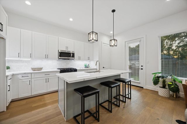 1850 W Tidwell Road, Houston, TX 77091