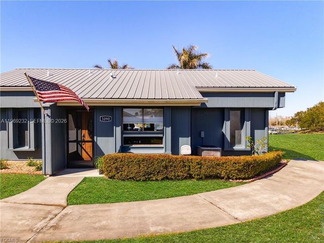 1090 River Run, Other City - In The State Of Florida, FL 33935